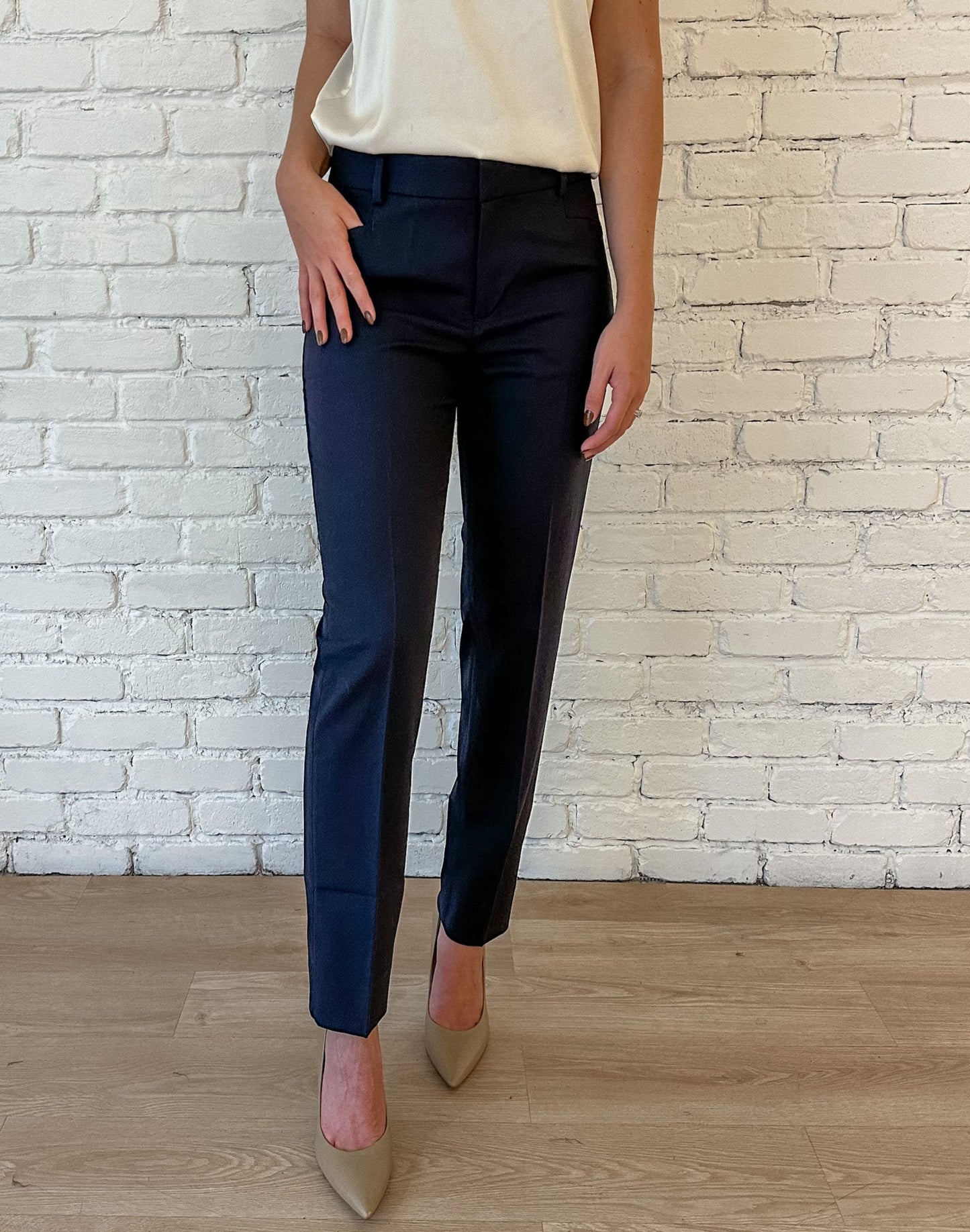 women's trouser pant in navy